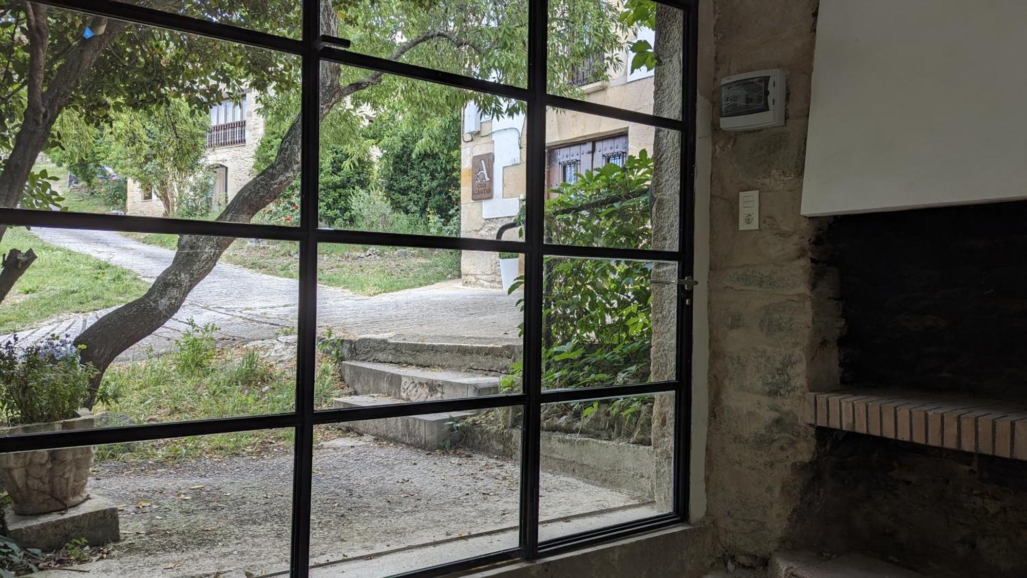 Azcona Casa Albaitar Con Piscina Y Sala De Juegos מראה חיצוני תמונה